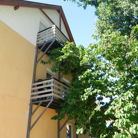 Greento Apartman Balatonföldvár Εξωτερικό φωτογραφία