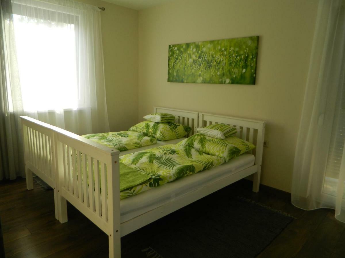 Greento Apartman Balatonföldvár Εξωτερικό φωτογραφία